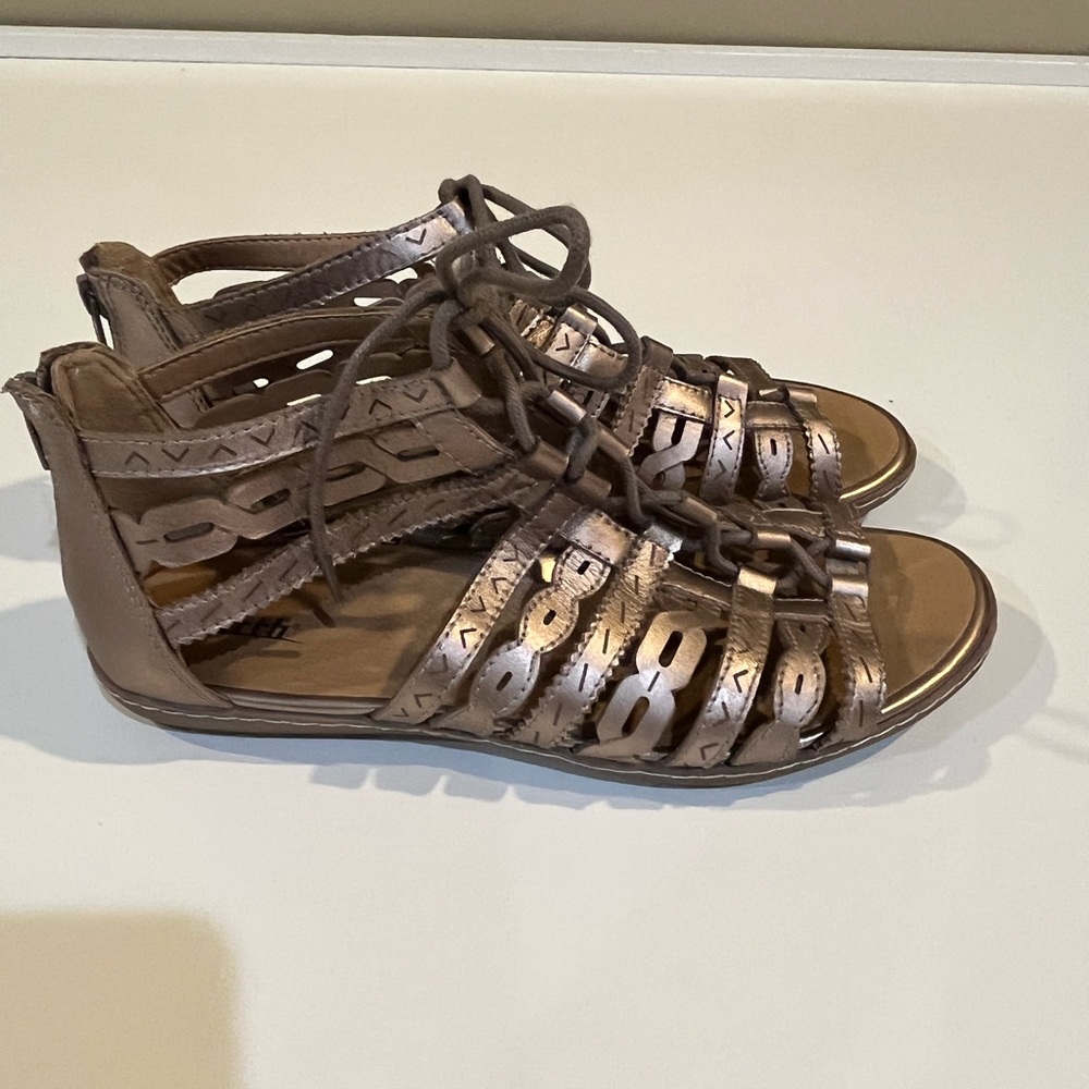 Earth Lace up Gladiator Sandals - Picture 6 of 9